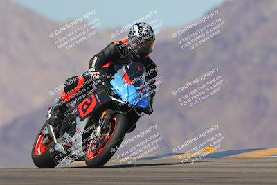 media/Sep-25-2023-Moto Forza (Mon) [[81ffa65e0a]]/B-C Group/Session 4 (Turn 9)/